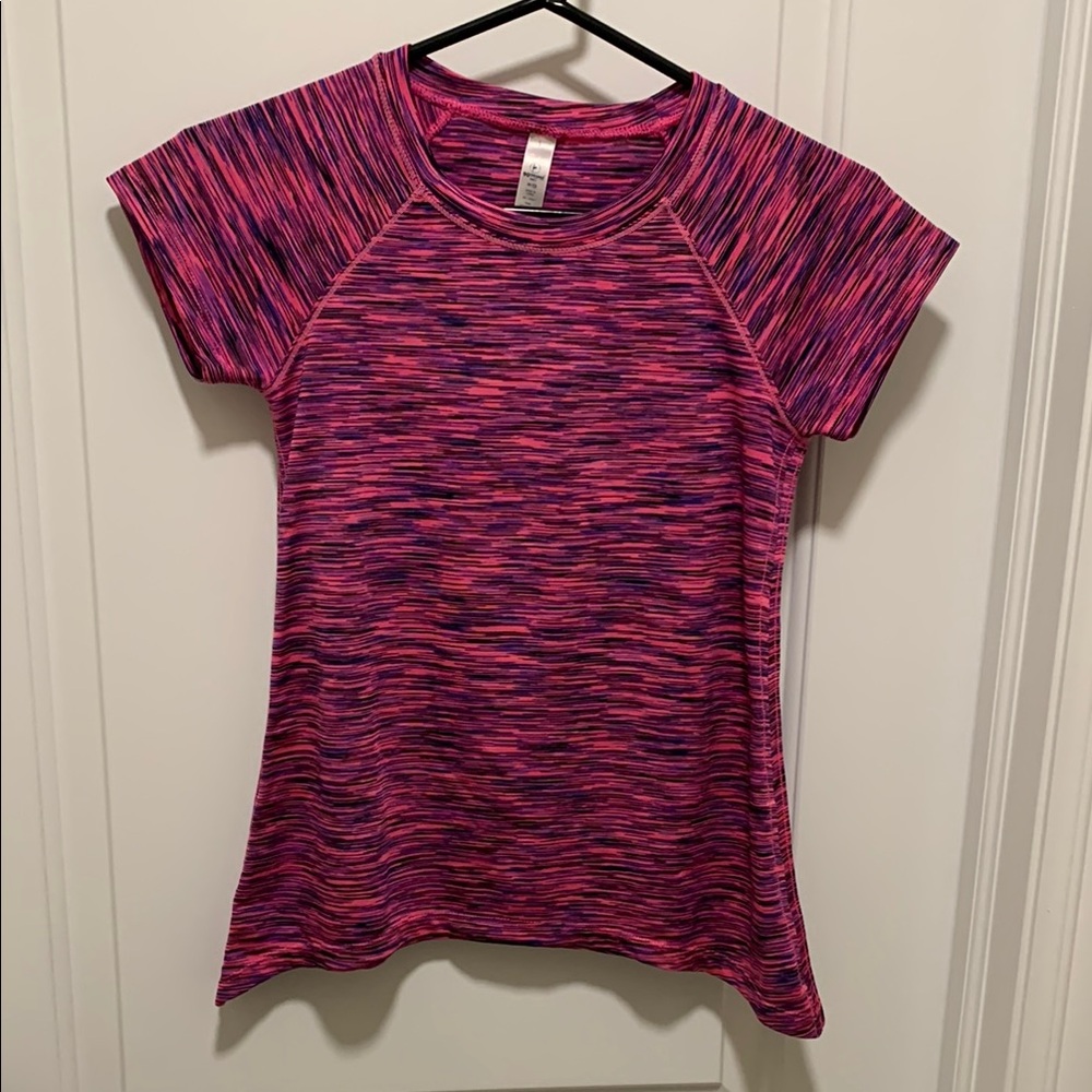 90 Degrees Pink and Purple Athletic T-Shirt for Girls. Pre-owned. Size M (10).